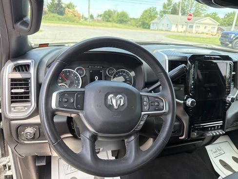 Used 2026 RAM 2500 Big Horn AWD/4WD image 17