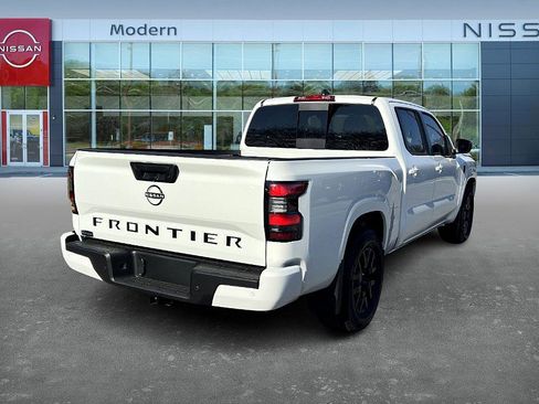 New 2026 Nissan Frontier SV w/ SV Convenience Package image 5
