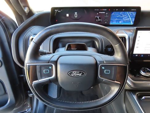 Used 2025 Ford Expedition Max Platinum w/ Stealth Appearance Package AWD/4WD image 20