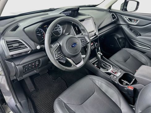 Used 2023 Subaru Forester Touring AWD/4WD image 9