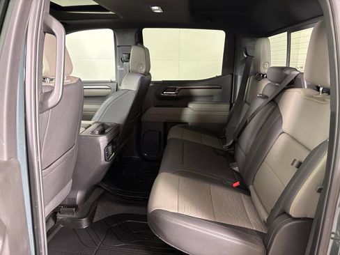 Certified 2025 Chevrolet Silverado 1500 ZR2 w/ Technology Package AWD/4WD image 40