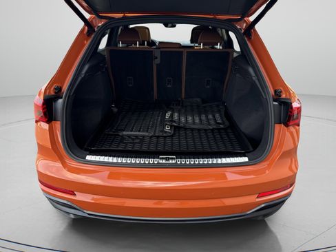 Used 2020 Audi Q3 2.0T Prestige w/ Prestige Package image 7