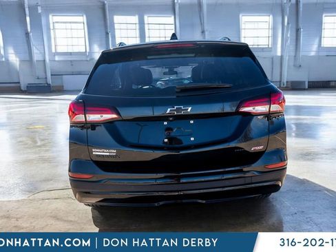 Used 2024 Chevrolet Equinox RS image 35