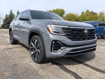 Used 2026 Volkswagen Atlas Cross Sport SEL Premium R-Line w/ MDO Package