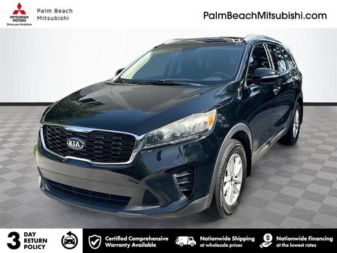 Used 2019 Kia Sorento FWD image 1