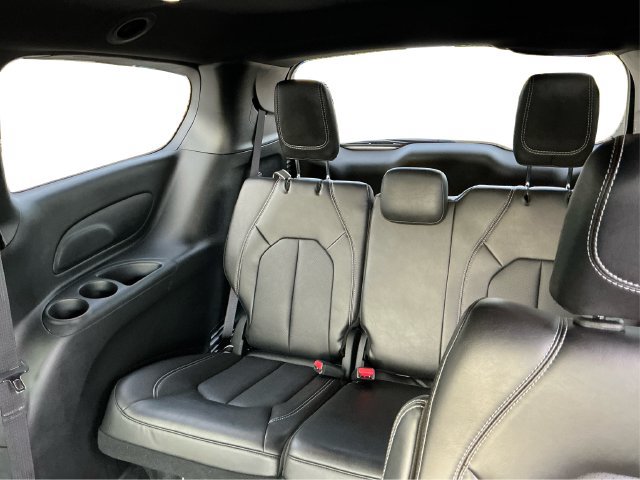 Used 2026 Chrysler Pacifica Select FWD image 22