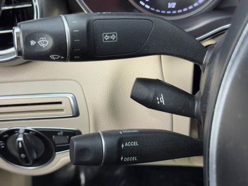 Used 2016 Mercedes-Benz C 300 Sedan image 19