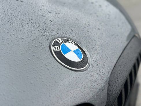 Used 2025 BMW X5 xDrive40i w/ M Sport Package AWD/4WD image 10