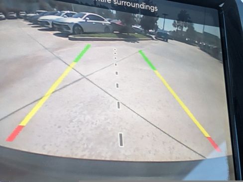 Used 2019 Jeep Cherokee Limited FWD image 20