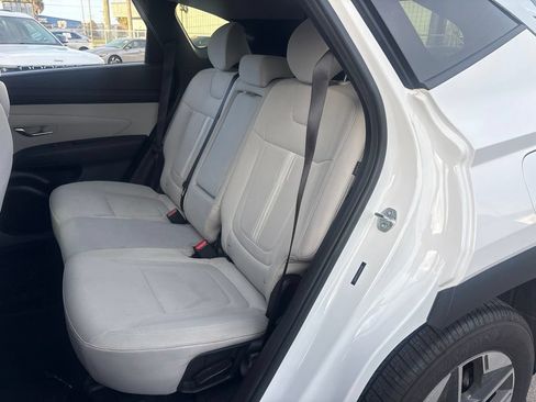 Used 2025 Hyundai Tucson SEL FWD image 11