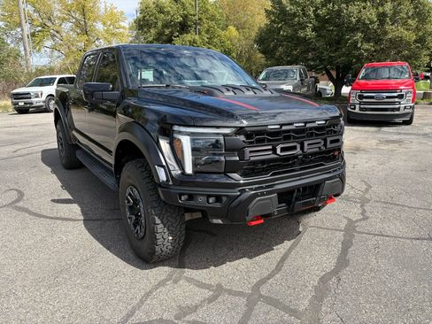 Used 2024 Ford F150 Raptor w/ Equipment Group 803A Raptor R AWD/4WD image 7
