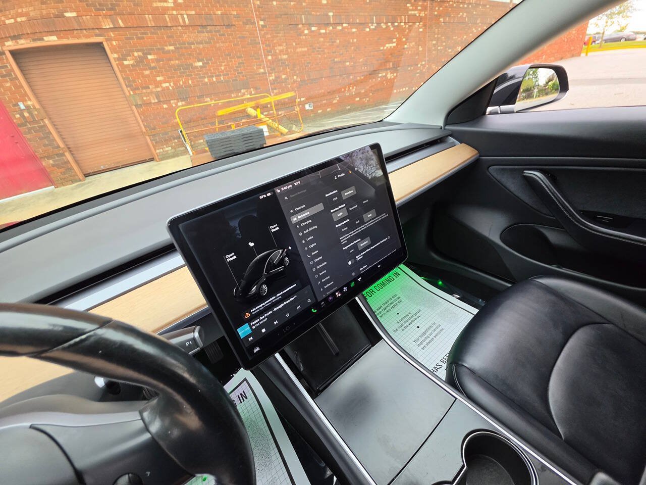 Used 2018 Tesla Model 3 Long Range RWD image 25