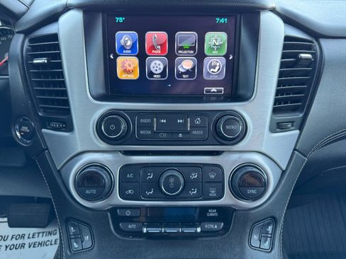 Used 2019 GMC Yukon SLT AWD/4WD image 24