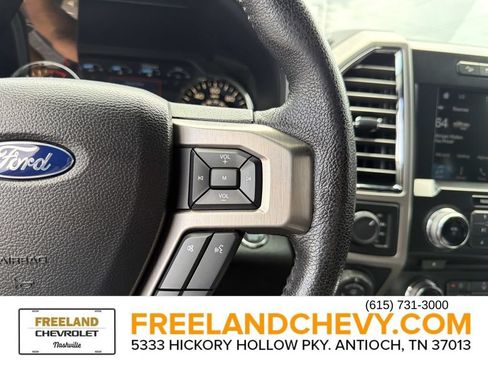 Used 2016 Ford F150 Platinum w/ Equipment Group 701A Luxury AWD/4WD image 27