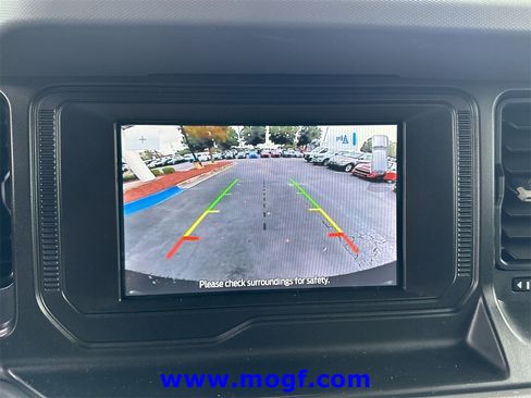 Certified 2021 Ford Bronco Big Bend w/ Sasquatch Package image 4