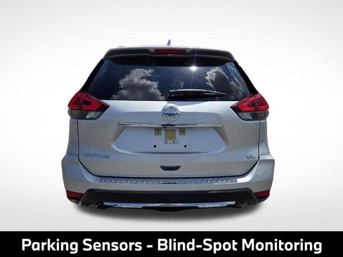Used 2018 Nissan Rogue SL FWD image 6