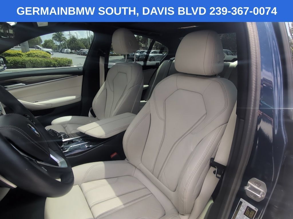 Used 2023 BMW 530i w/ Premium Package RWD image 18
