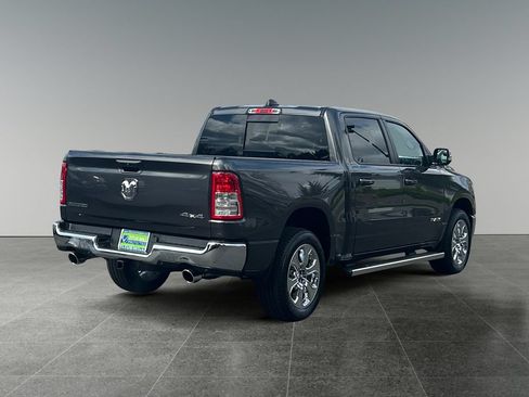 Used 2022 RAM 1500 Big Horn AWD/4WD image 8