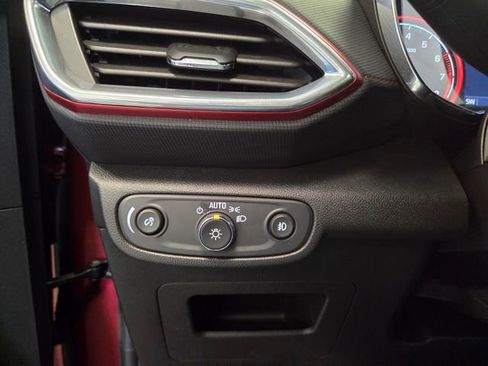 Used 2023 Chevrolet TrailBlazer RS w/ Sun and Liftgate Package image 27