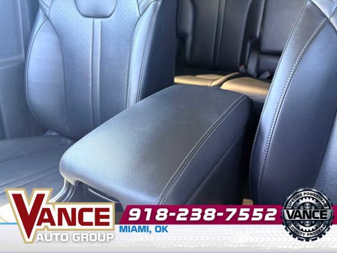 Used 2022 Kia Sorento S image 34