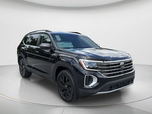 New 2026 Volkswagen Atlas SE FWD image 7