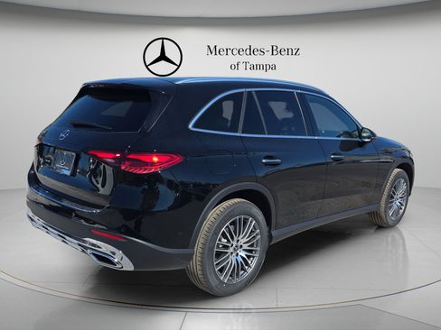 Certified 2026 Mercedes-Benz GLC 300 image 4
