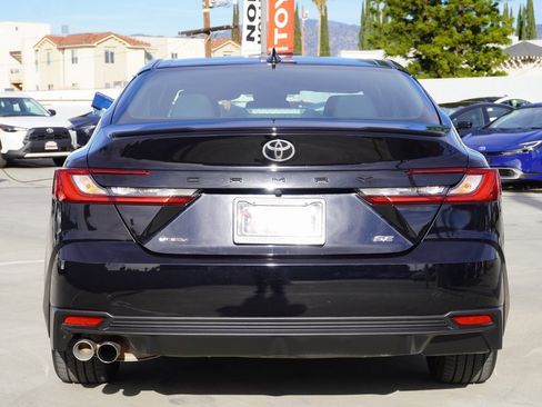 Certified 2025 Toyota Camry SE image 6