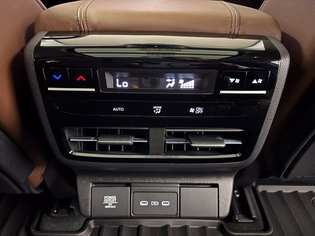 Certified 2026 Acura MDX w/ Technology Package FWD image 17