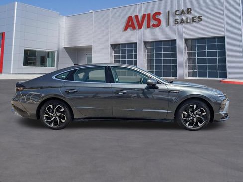 Used 2025 Hyundai Sonata SEL FWD image 7