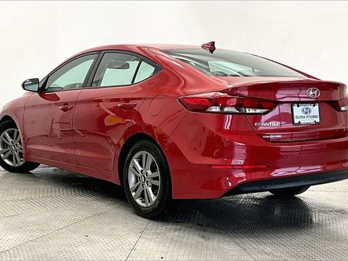 Used 2018 Hyundai Elantra SEL image 12