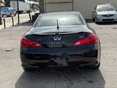 Used 2011 INFINITI G37 Convertible w/ Premium Pkg RWD image 9