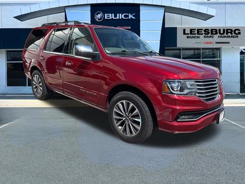 Used 2016 Lincoln Navigator Select AWD/4WD image 1