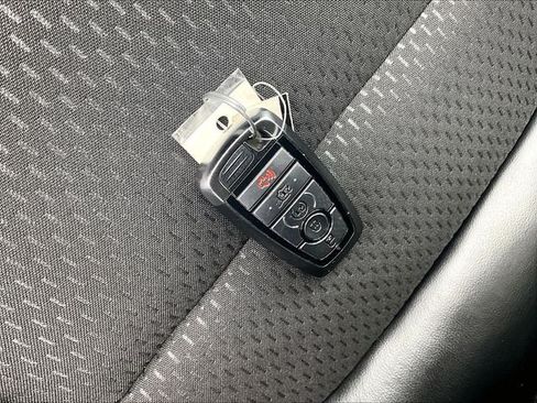 Used 2025 Ford Escape ST-Line Select w/ Tech Pack #2 AWD/4WD image 11