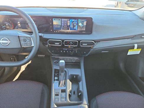 New 2026 Nissan Sentra SR w/ SR All Weather Package FWD image 23