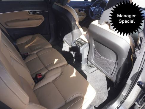 Used 2023 Volvo XC90 B6 Ultimate image 26