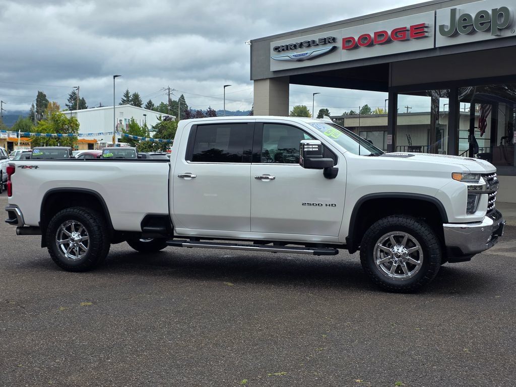 Used 2020 Chevrolet Silverado 2500 LTZ w/ LTZ Premium Package AWD/4WD image 2