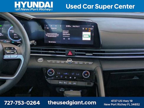 Certified 2024 Hyundai Elantra Blue image 19