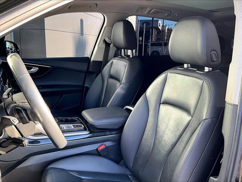 Used 2021 Audi Q7 3.0T Premium Plus image 25