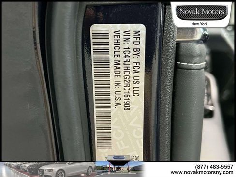 Used 2024 Jeep Grand Cherokee Overland w/ Trailer Tow Package image 21