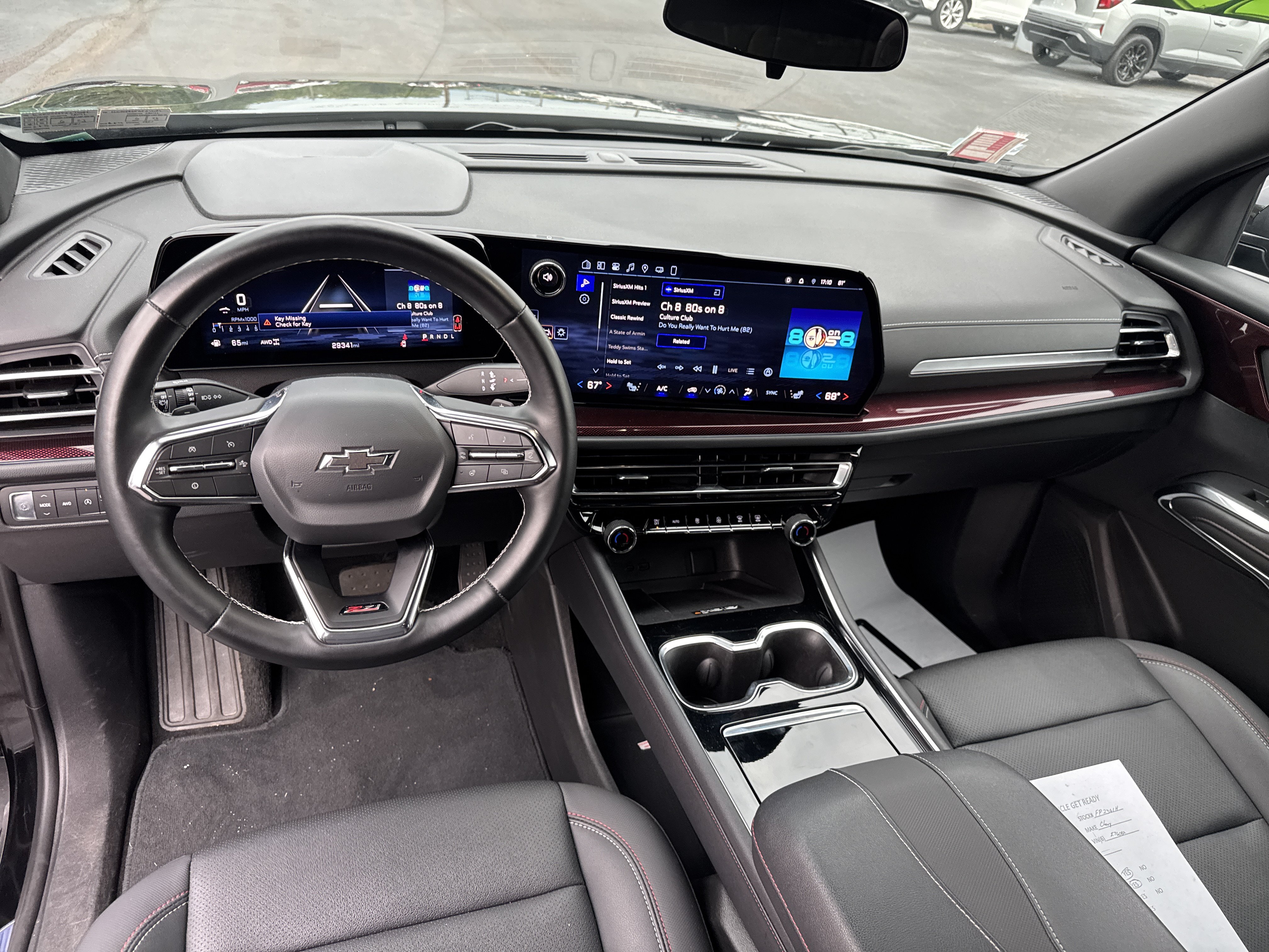Used 2025 Chevrolet Traverse Z71 AWD/4WD image 15