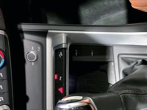 Certified 2025 Audi Q3 2.0T Premium w/ Convenience Package image 25