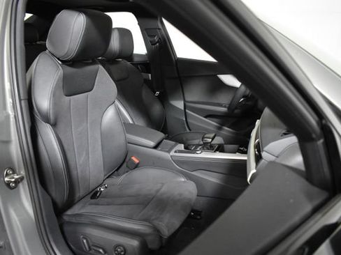 Used 2023 Audi A4 2.0T Premium Plus w/ Premium Plus Package AWD/4WD image 32