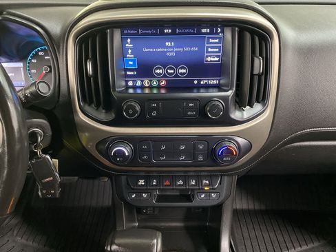 Used 2019 GMC Canyon Denali image 24