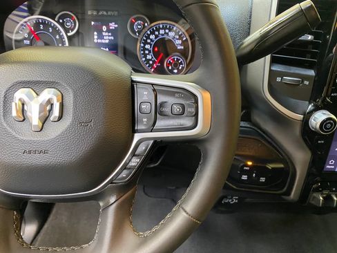 Used 2026 RAM 2500 Big Horn AWD/4WD image 32