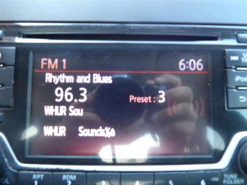 Used 2018 Nissan Frontier S image 22