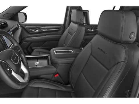 Used 2021 GMC Yukon XL Denali w/ Denali Ultimate Package AWD/4WD image 12