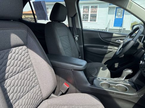 Used 2021 Chevrolet Equinox LT FWD image 19