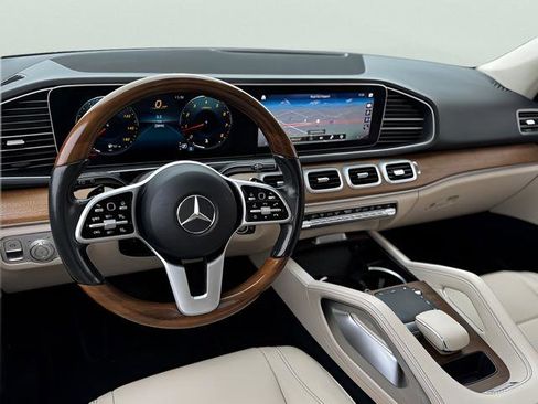 Used 2021 Mercedes-Benz GLE 350 w/ Premium Package image 23