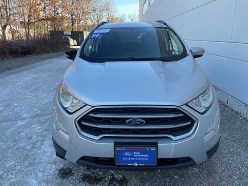 Certified 2019 Ford EcoSport SE image 3