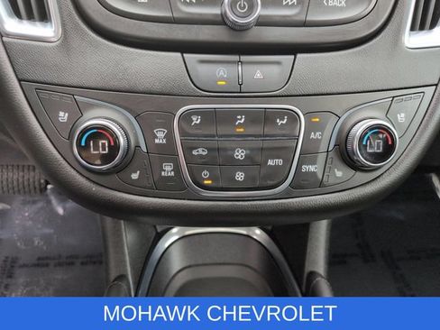 Used 2023 Chevrolet Malibu LT w/ Redline Edition FWD image 18